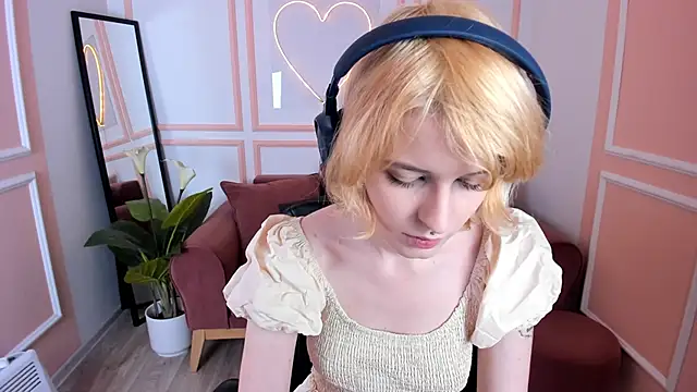 Akimo  online show from March 1, 2026, 2:08 pm