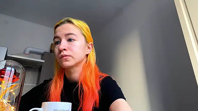 EmilyHein online show from February 6, 2026, 7:02 am