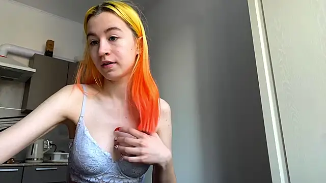 EmilyHein online show from February 15, 2026, 7:51 am