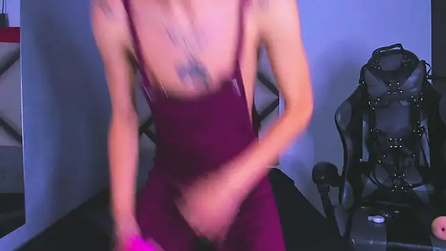 Snapshot of Bennet-Gray chatting on February 25, 2026, 4:11 am Bennet-Gray online show from February 25, 2026, 4:11 am