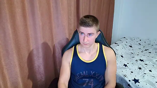 TodMusclePower9 online show from February 19, 2026, 5:25 am