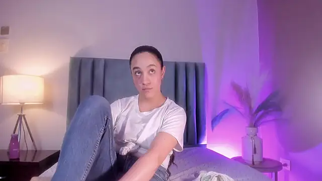 CelesteQueeen online show from April 15, 2026, 7:58 pm