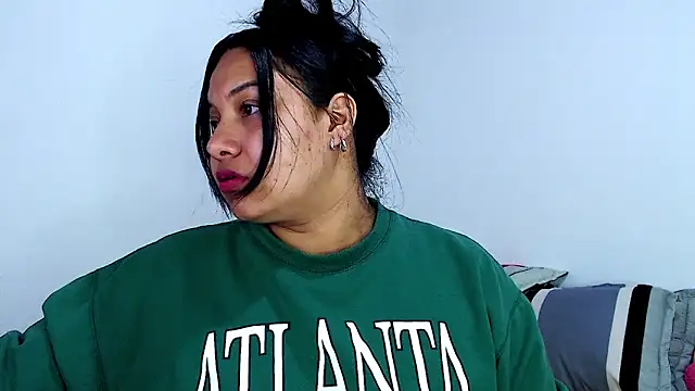 emily-rousee- online show from February 27, 2026, 2:44 am