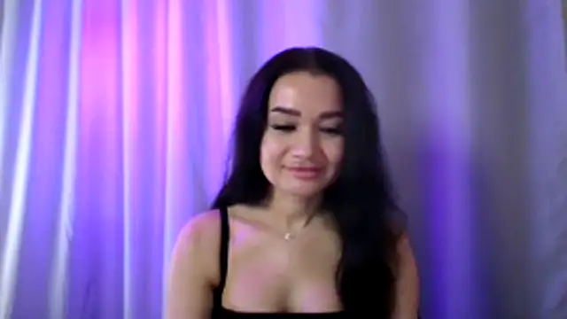 Snapshot of NinaKeldans chatting on March 9, 2026, 12:42 pm NinaKeldans online show from March 9, 2026, 12:42 pm