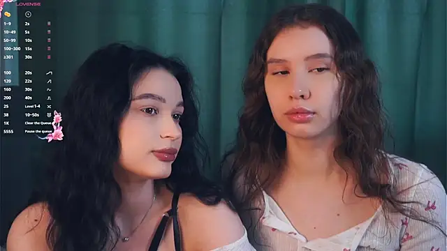 ZofiaSoshnik online show from March 29, 2026, 5:40 am