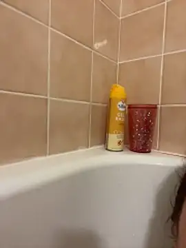 Snapshot of louveee6 chatting on February 6, 2026, 5:16 pm louveee6 online show from February 6, 2026, 5:16 pm