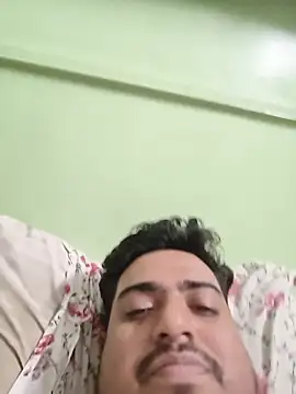 hunterkingshan online show from June 10, 2026, 6:51 pm