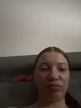 Snapshot of SofieKayla chatting on February 12, 2026, 10:54 am SofieKayla online show from February 12, 2026, 10:54 am