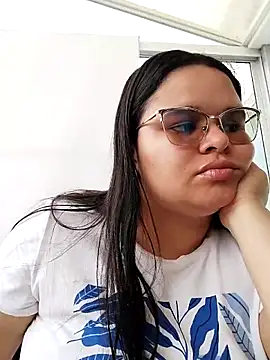 SamanthaStonee online show from February 13, 2026, 6:59 pm