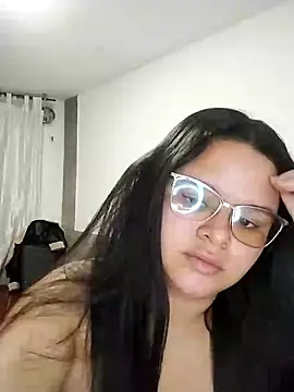 SamanthaStonee online show from March 8, 2026, 7:50 pm