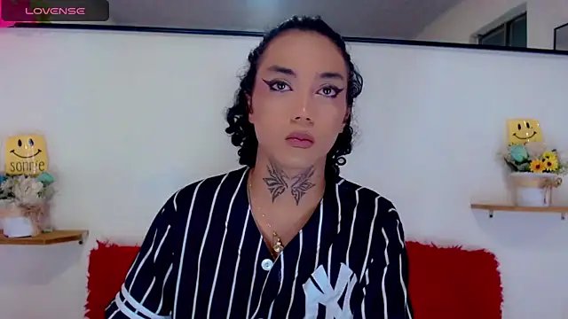 Darianna Atehortua online show from February 7, 2026, 10:02 pm