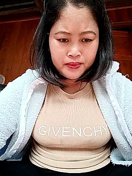 Mayly Sweet online show from February 15, 2026, 3:25 am