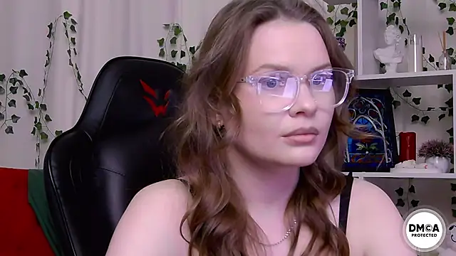 Kate mermaid online show from February 11, 2026, 1:54 am