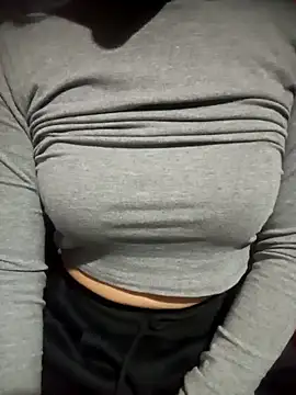 quanchatseex online show from March 13, 2026, 12:50 am