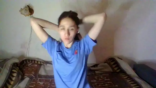 NickiKisinger online show from March 13, 2026, 5:14 am