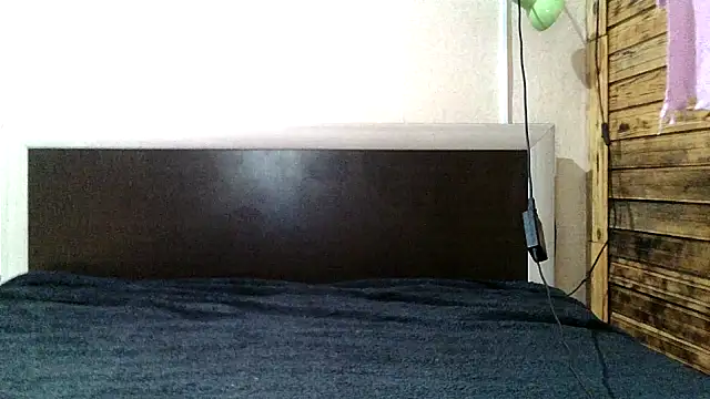 LuckyLust15 online show from April 25, 2026, 4:26 pm