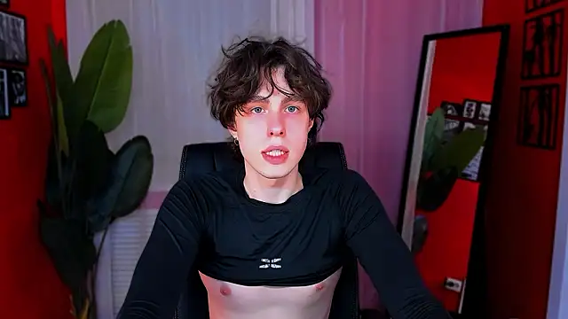 Snapshot of Keith_Erickson chatting on February 12, 2026, 2:45 pm Keith Erickson online show from February 12, 2026, 2:45 pm