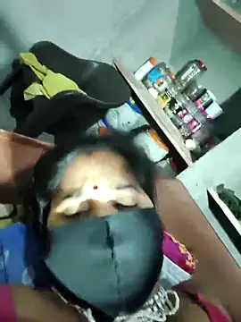 Sexy khushi19 online show from April 12, 2026, 10:59 pm