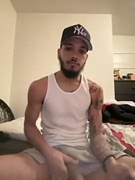 Snapshot of EnanoVerga chatting on February 25, 2026, 1:21 pm EnanoVerga online show from February 25, 2026, 1:21 pm