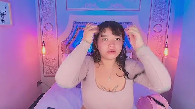 Honny Blaice  online show from February 21, 2026, 12:06 pm