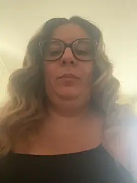 JasmineGlow7 online show from March 24, 2026, 3:06 pm