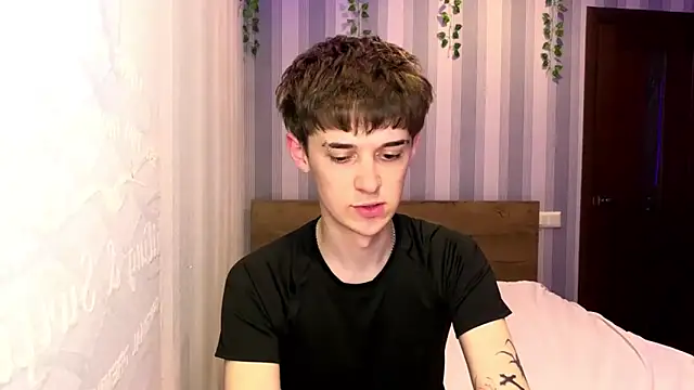 Sweet Dude online show from March 23, 2026, 9:30 pm