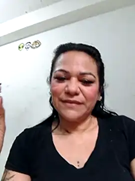 Dafne 77 online show from July 9, 2026, 7:29 pm