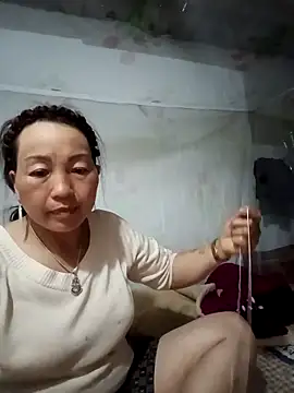 baby 112233 online show from April 16, 2026, 12:17 pm