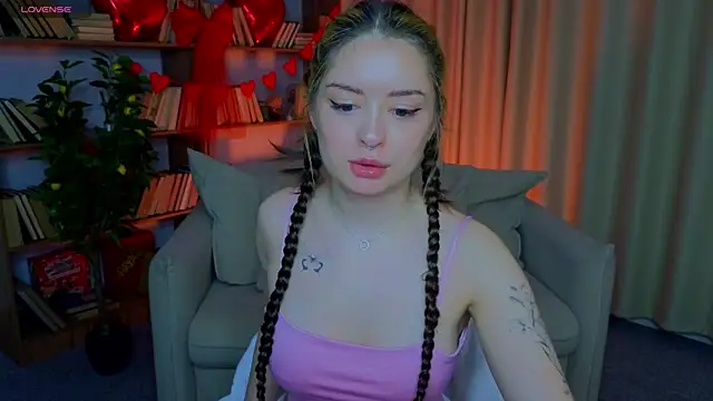 Snapshot of kate__rIna chatting on February 11, 2026, 2:16 am kate rIna online show from February 11, 2026, 2:16 am