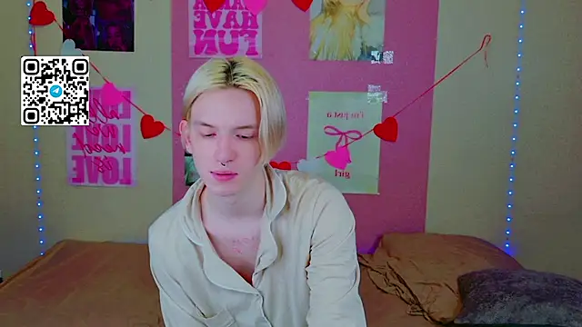 Snapshot of Ron_Vilss chatting on February 24, 2026, 4:32 am Ron Vilss online show from February 24, 2026, 4:32 am