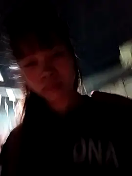 Snapshot of Small_flower1 chatting on February 8, 2026, 7:23 am Small flower1 online show from February 8, 2026, 7:23 am