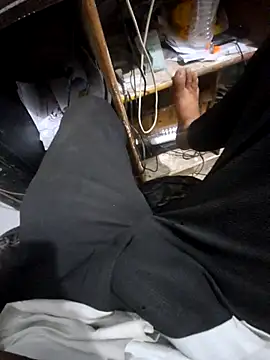 Snapshot of hot---boy1 chatting on February 23, 2026, 3:31 pm hot---boy1 online show from February 23, 2026, 3:31 pm