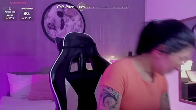 Snapshot of charlottee27_ chatting on June 13, 2026, 1:58 am charlottee27 online show from June 13, 2026, 1:58 am