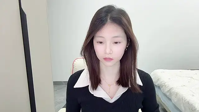 Snapshot of DYyyyyy-- chatting on February 7, 2026, 12:09 pm DYyyyyy-- online show from February 7, 2026, 12:09 pm