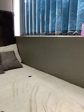 SexyLaylahx online show from February 19, 2026, 3:19 pm