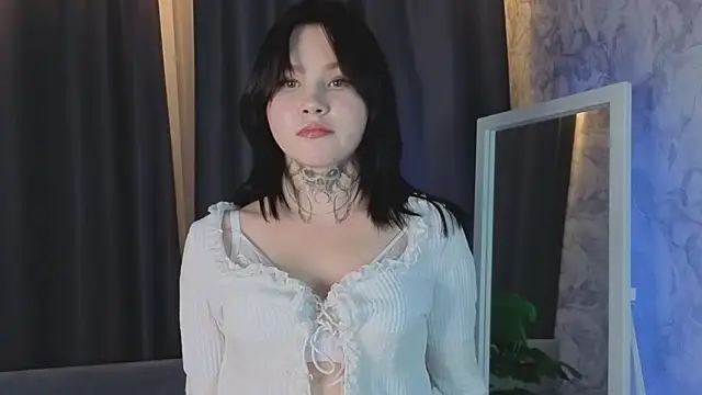 XNovaNaughty online show from February 18, 2026, 8:27 pm