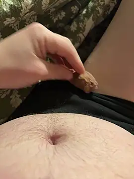 twankletoes1234 online show from February 20, 2026, 10:43 pm