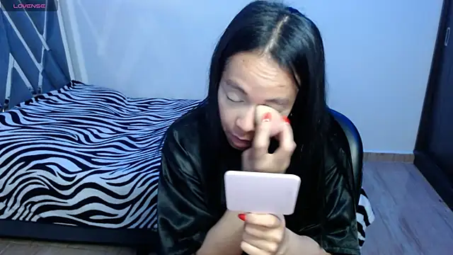 paula lopez   online show from April 14, 2026, 10:27 pm