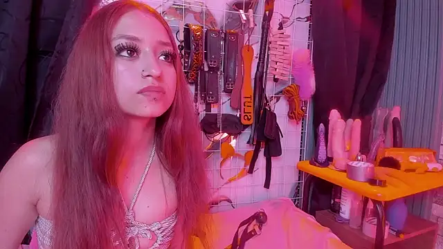 mhannia bdsm303av online show from February 3, 2026, 6:40 am