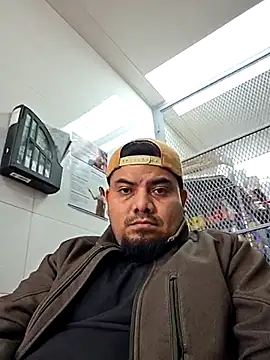 gerlop90 online show from April 19, 2026, 10:23 pm