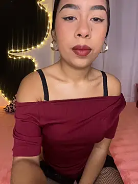 Katty honey  online show from February 23, 2026, 5:16 am