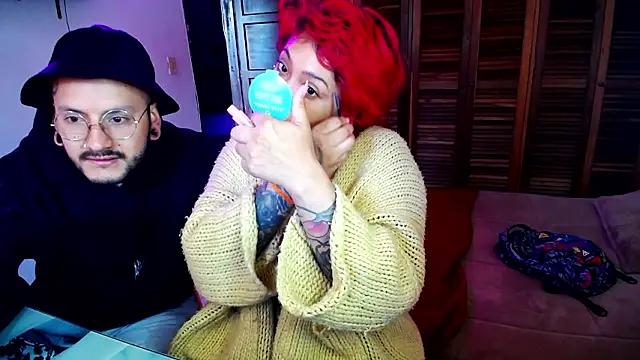 Snapshot of SoftSin1 chatting on February 21, 2026, 12:28 pm SoftSin1 online show from February 21, 2026, 12:28 pm