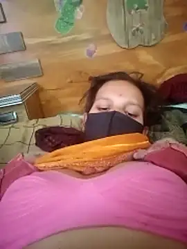 Meena sakshi online show from February 9, 2026, 8:40 am