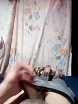 Snapshot of DanielLuna3819 chatting on February 19, 2026, 1:18 pm DanielLuna3819 online show from February 19, 2026, 1:18 pm