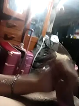 Snapshot of DanielLuna3819 chatting on February 28, 2026, 6:42 pm DanielLuna3819 online show from February 28, 2026, 6:42 pm