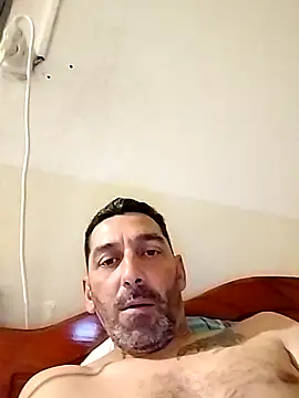 Snapshot of Spider2828 chatting on June 3, 2026, 3:17 pm Spider2828 online show from June 3, 2026, 3:17 pm