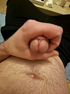 Snapshot of TrustMeNow chatting on February 10, 2026, 10:14 pm TrustMeNow online show from February 10, 2026, 10:14 pm