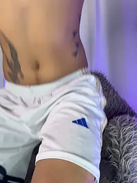 Snapshot of Velvet_Angel chatting on February 27, 2026, 8:42 pm Velvet Angel online show from February 27, 2026, 8:42 pm