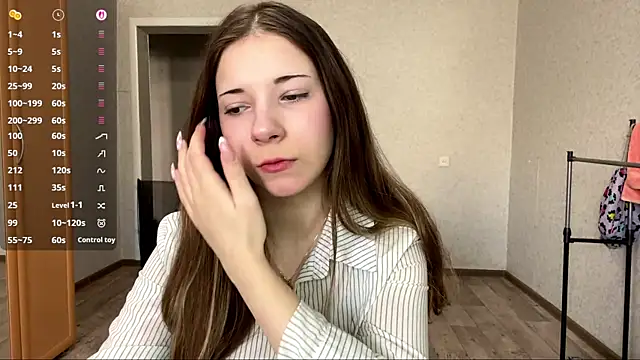 Snapshot of Shanika_wey chatting on April 8, 2026, 11:10 am Shanika wey online show from April 8, 2026, 11:10 am