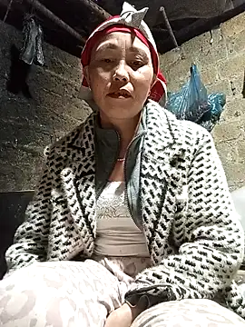 Snapshot of lena-cute chatting on February 2, 2026, 12:48 pm lena-cute online show from February 2, 2026, 12:48 pm